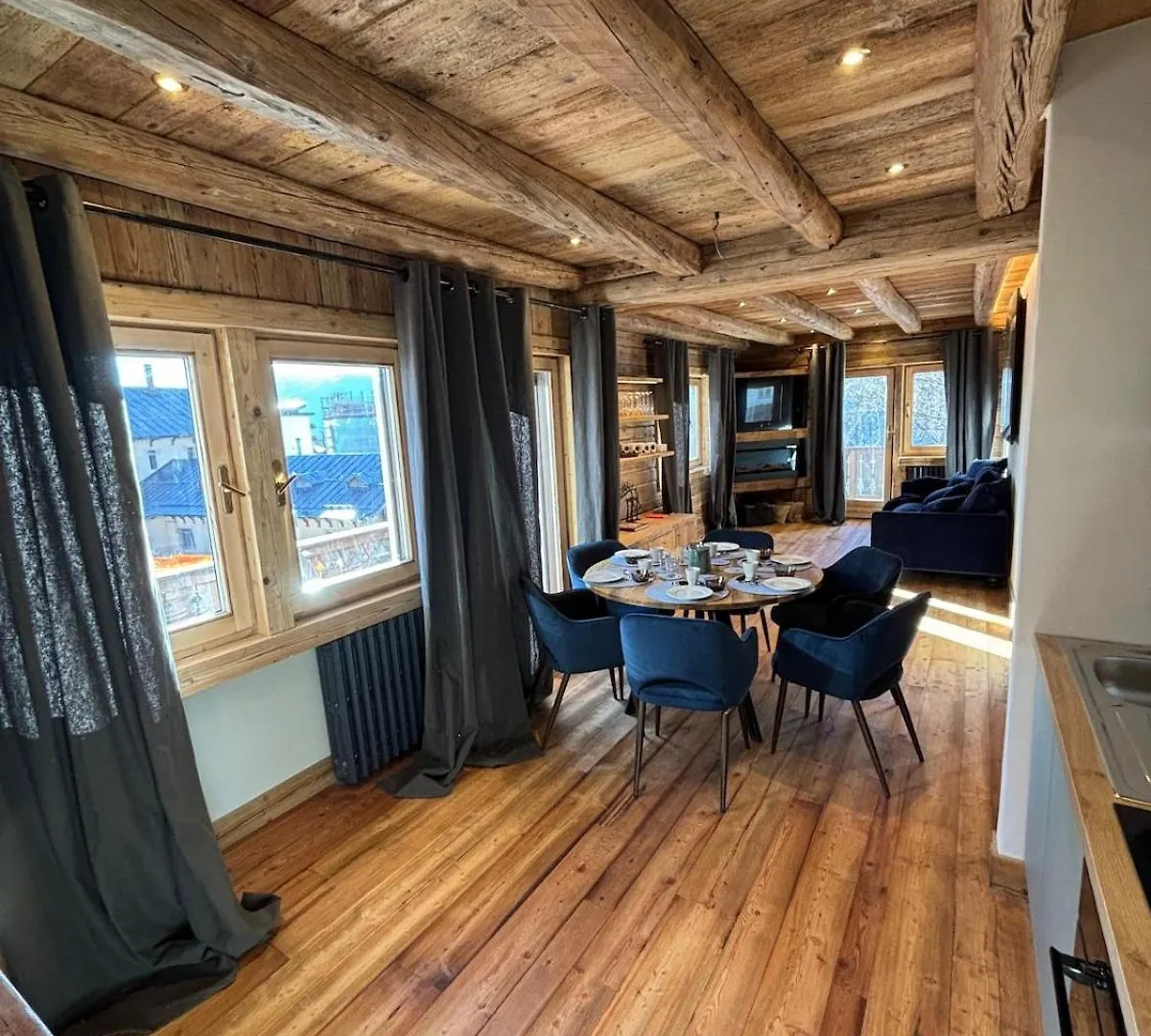 Luxury Central Apartment Cortina D'Ampezzo